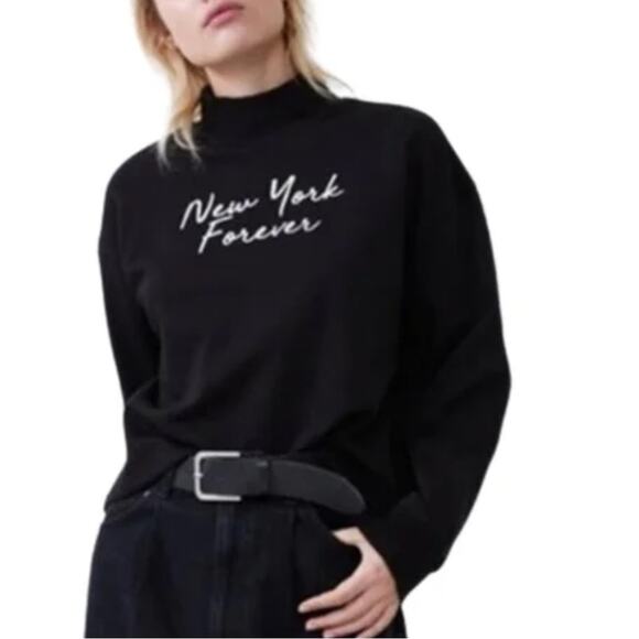 Zara size medium Black 'New York Forever' graphic woman's cropped Sweatshirt - Picture 1 of 11